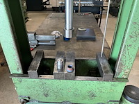 1985 geuma ehp-13-he hydraulische pers — foto 4