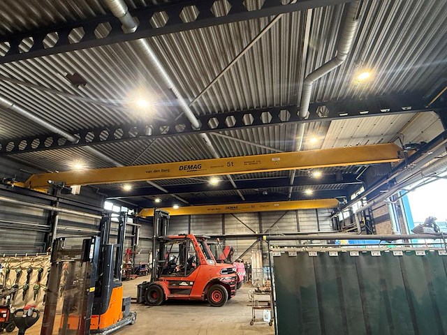 2009 demag 5t bovenloopkraan — foto 1