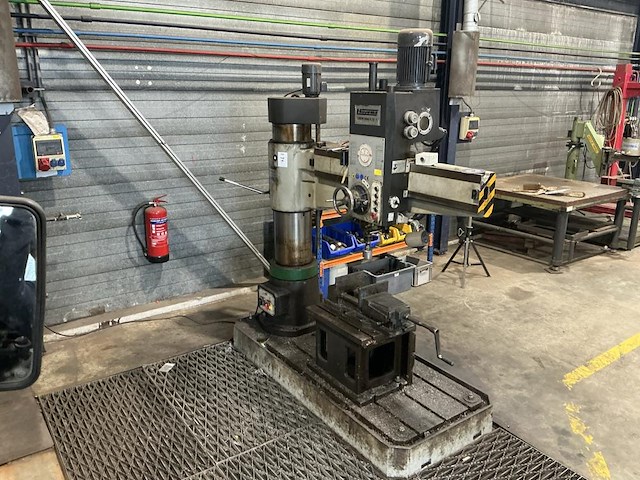 2012 huvema crdm 3040 x 12 - 1 kolomboormachine — foto 1