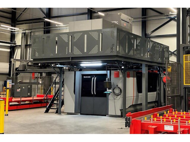 2023 bystronic bysmart 3015 fiber 10kw lasersnijmachine — foto 1