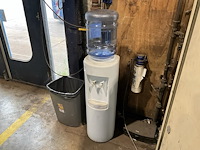 Aqua water dispencer