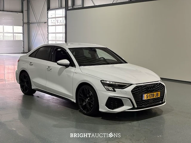 Audi a3 limousine 30 s edition tfsi 110pk 2023 (origineel-nl), s-178-jb - afbeelding 17 van  30