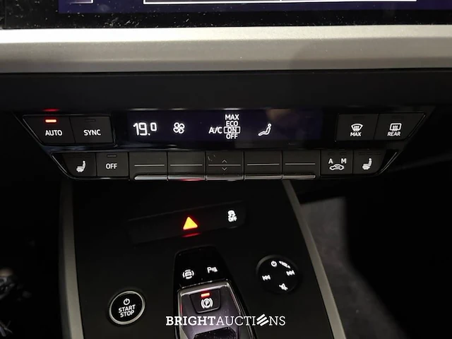 Audi q4 40 launch edition 77 kwh 204pk 2022 (origineel-nl), p-005-kh - afbeelding 3 van  38