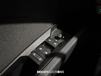Audi q4 40 launch edition 77 kwh 204pk 2022 (origineel-nl), p-005-kh - afbeelding 7 van  38