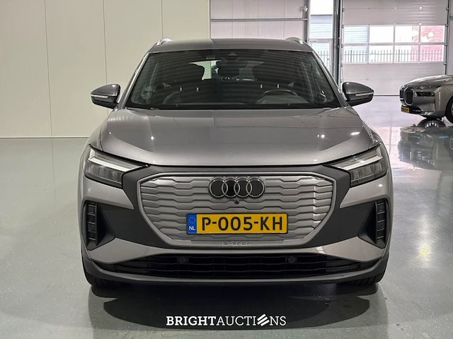 Audi q4 40 launch edition 77 kwh 204pk 2022 (origineel-nl), p-005-kh - afbeelding 30 van  38