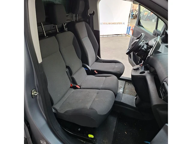 Bedrijfsauto, peugeot, partner1.5 bluehdi premium, 1.5 bluehdi premium, 2019 - afbeelding 38 van  48