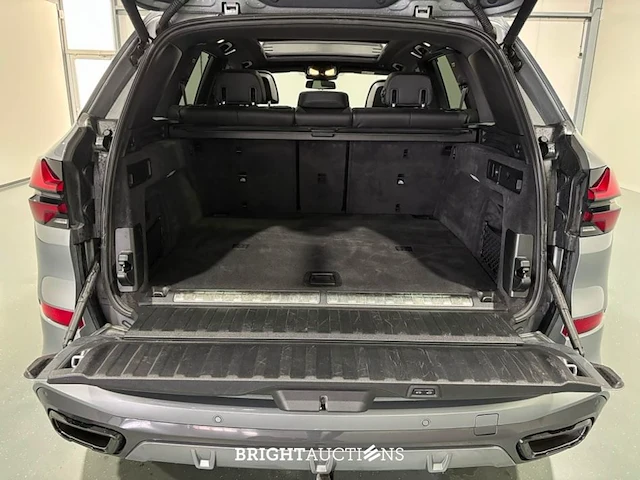 Bmw x5 50e m sport pro xdrive 510pk 2025, ktv-48-v - afbeelding 36 van  46