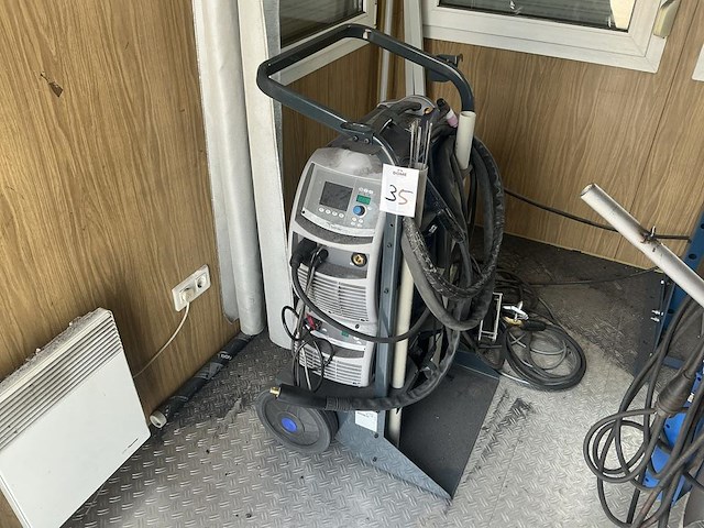 Böhler uranos nx 3200 tlh tig lasmachine — foto 1