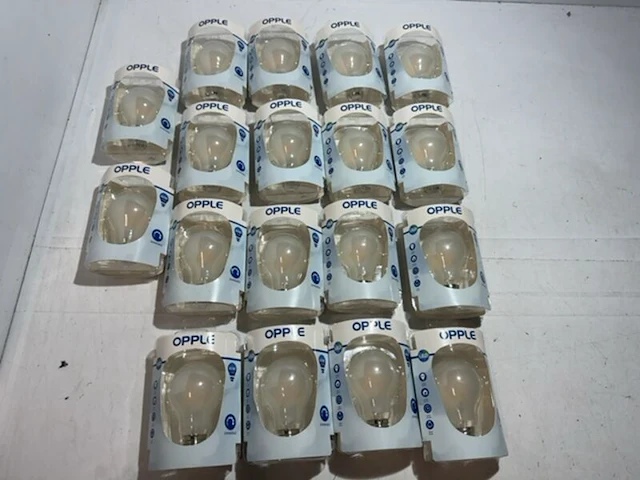 Ca. 18x ledlampen opple, filament a60, warm wit - afbeelding 2 van  4