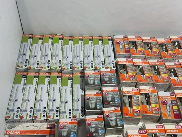 Ca. 61x osram led-lampen en spaarlampen - afbeelding 3 van  10