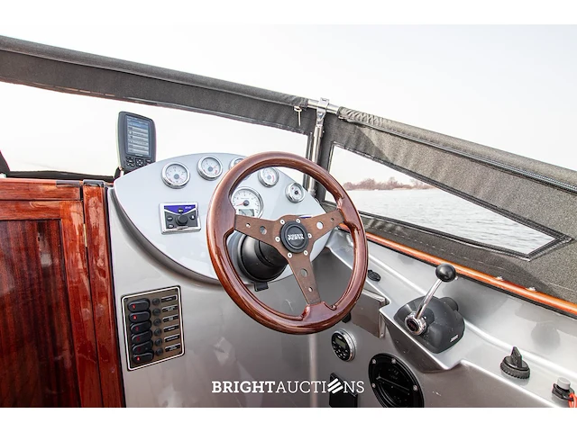 Custom aluminium tender - afbeelding 21 van  70