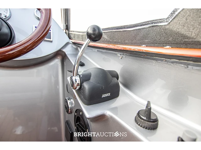 Custom aluminium tender - afbeelding 25 van  70