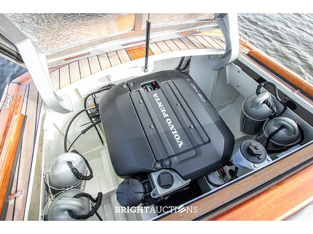 Custom aluminium tender - afbeelding 52 van  70