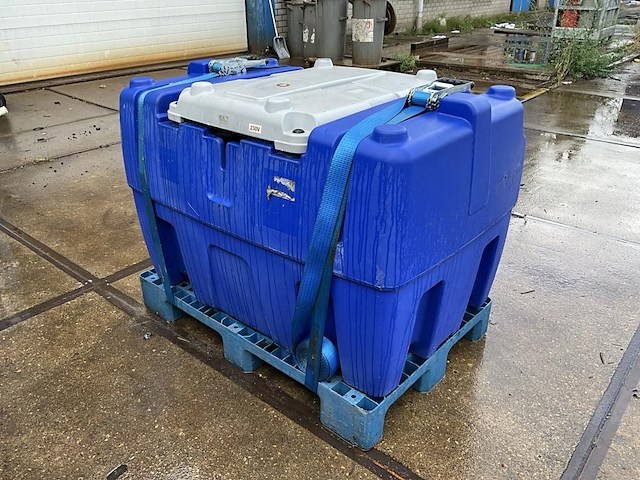 Diesel opslag tank (440l) — foto 1