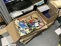 Diverse kantoor artikelen — foto 10
