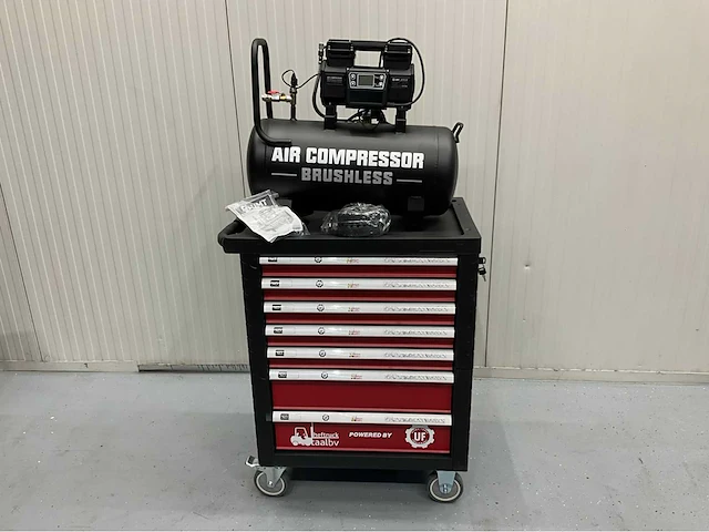 Gereedschapswagen gevuld en hogedrukcompressor 40 liter - ultra force equipment - afbeelding 34 van  38