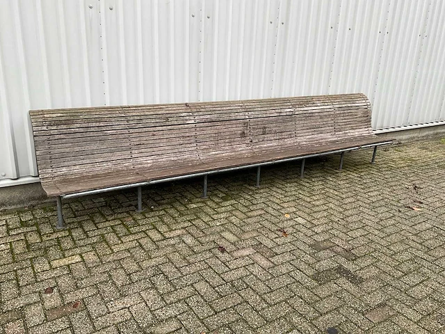 Hardhouten terrasbank - afbeelding 1 van  6