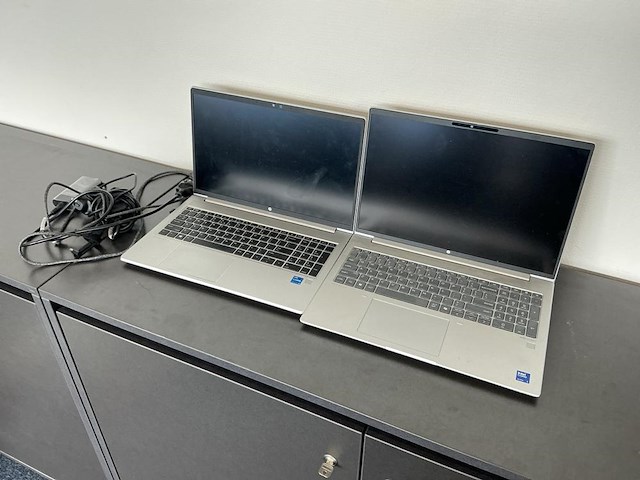 Hp laptop (2x) — foto 1