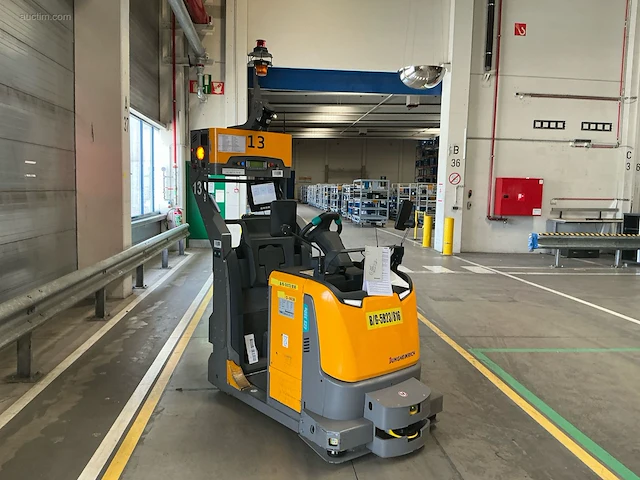 Jungheinrich ezs-350-a-ftf elektrische trekker - afbeelding 12 van  13