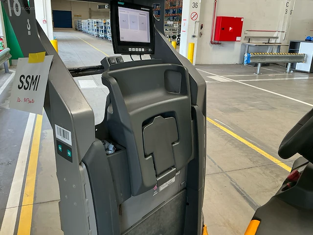 Jungheinrich ezs-350-a-ftf elektrische trekker - afbeelding 11 van  14
