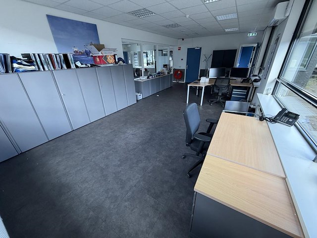 Kantoorinhoud — foto 1