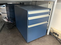 Kantoorinhoud — foto 19