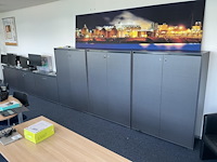 Kast (6x)