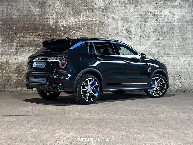 Lynk & co 01 phev 7dcth 132kw 261pk 2023 - afbeelding 4 van  44