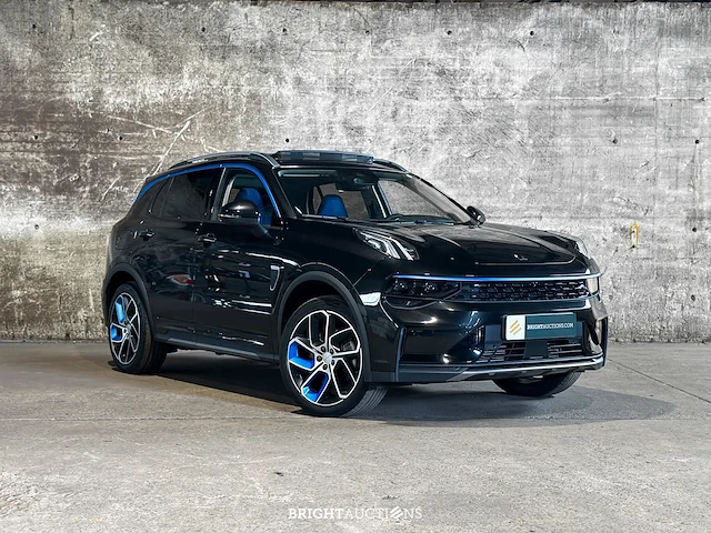 Lynk & co 01 phev 7dcth 132kw 261pk 2023 - afbeelding 50 van  52