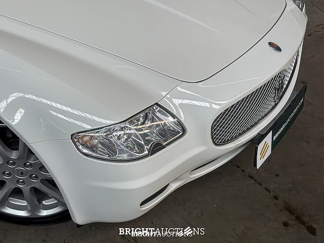 Maserati quattroporte 4.2 v8 executive gt 401pk 2007 youngtimer - afbeelding 3 van  51