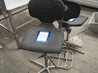 Nn chairs - afbeelding 2 van  2