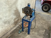 North equipment by-100 lasmanipulator