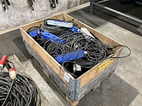 Pallet met verlengsnoeren — foto 2