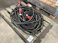 Pallet met verlengsnoeren — foto 2