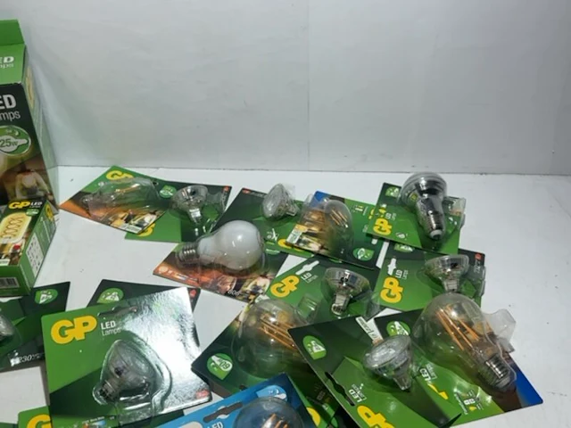 Partij led lampen - ca. 35 stuks gp lighting - afbeelding 3 van  6