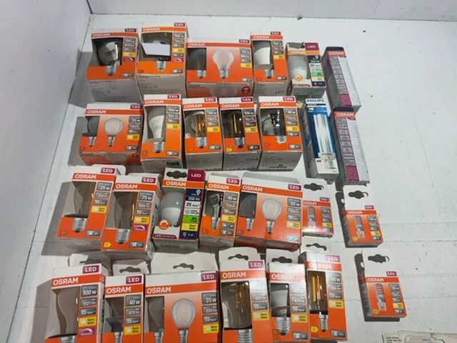 Partij led-lampen - ca. 36 stuks osram en philips - afbeelding 3 van  5