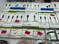 Partij met diverse kabels, adapters en accessoires, 43 stuks - afbeelding 5 van  9