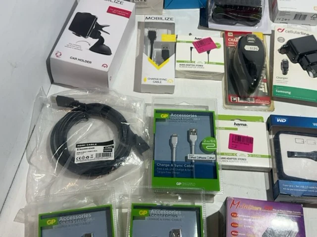 Partij met elektronica accessoires en kabels, 38 stuks - afbeelding 7 van  10