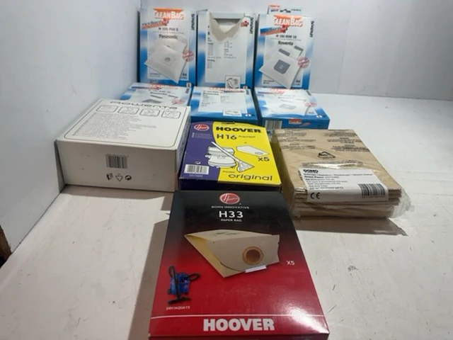 Partij stofzuigerzakken cleanbag, hoover, rowenta - afbeelding 1 van  5