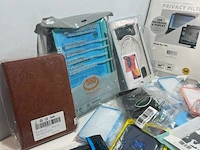 Partij telefoon en tablet accessoires - afbeelding 2 van  7