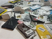 Partij telefoon en tablet accessoires - afbeelding 8 van  9
