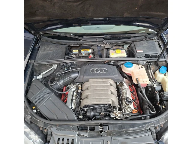 Personenauto, audi, a4 limousine, 3.2 fsi quattro pro line, 2005 - afbeelding 40 van  47