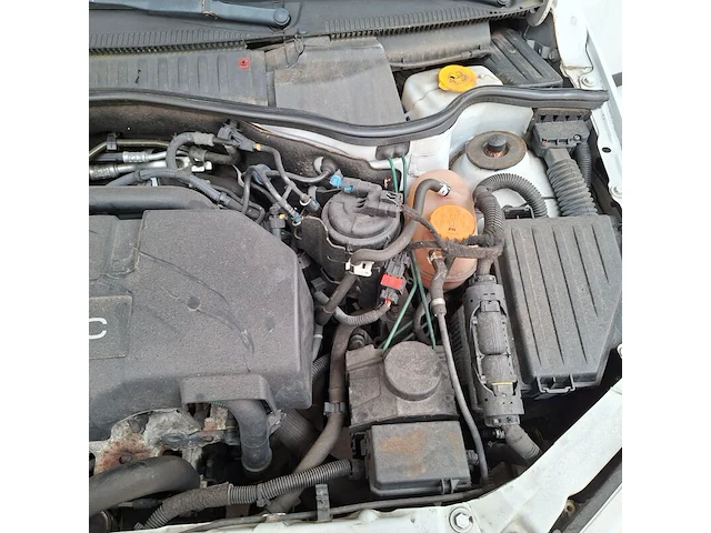 Personenauto, opel, combo, 1.3 cdti base, 2010 - afbeelding 36 van  50