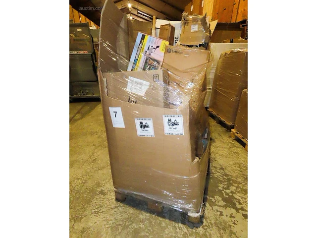 Postpakketten, retouren & overstock - 142 kg - afbeelding 12 van  19