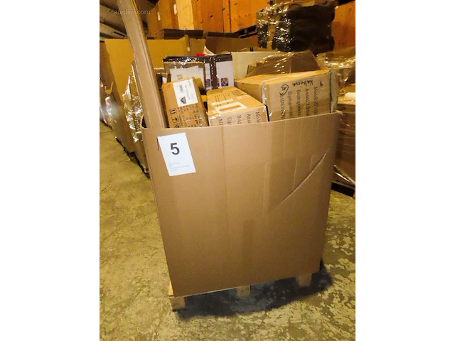 Postpakketten, retouren & overstock - 144 kg - afbeelding 7 van  14