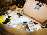 Postpakketten, retouren & overstock - 231 kg - afbeelding 10 van  12