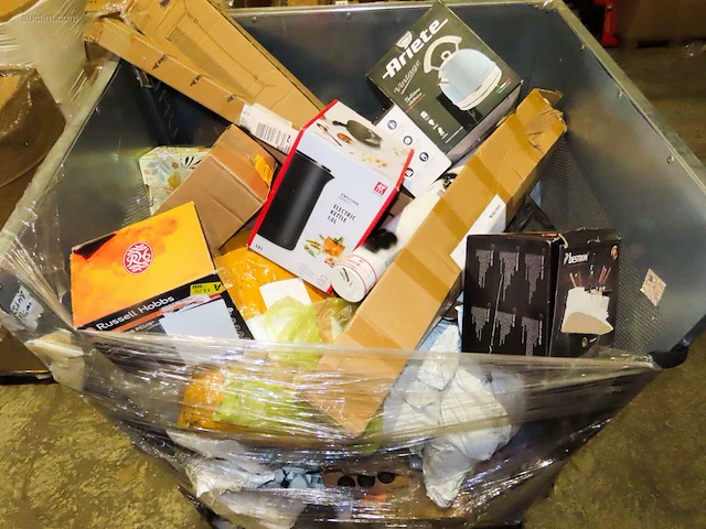 Postpakketten, retouren & overstock - 289 kg - afbeelding 11 van  23