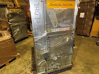 Postpakketten, retouren & overstock - 289 kg - afbeelding 20 van  23