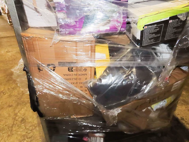 Postpakketten, retouren & overstock - 294 kg - afbeelding 25 van  25