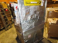 Postpakketten, retouren & overstock - 305 kg - afbeelding 6 van  23
